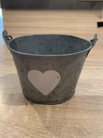 Rangement Pot à maquillage Antic Line  Gris martelé Visuel coeur blanc