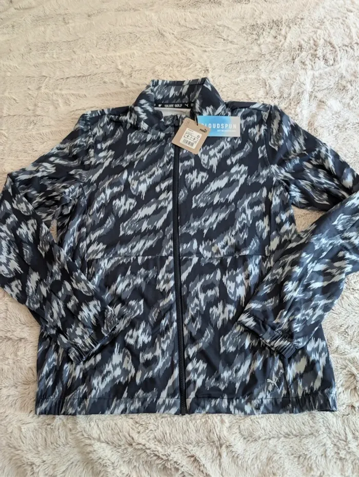 Veste puma. Neuf. Taille M