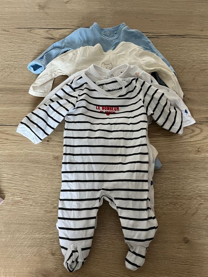 Lots de 8 pyjamas - photo numéro 5