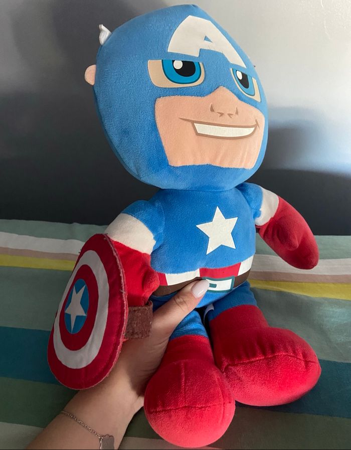 Lot de 2 peluches Marvel - photo numéro 2