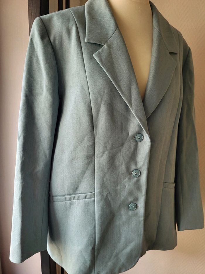 Veste - photo numéro 2