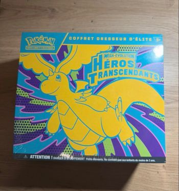 Etb pokemon héros transcendant 