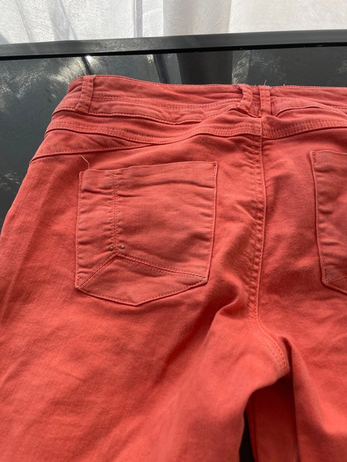 Joli pantalon rouge en taille 40 - photo numéro 8