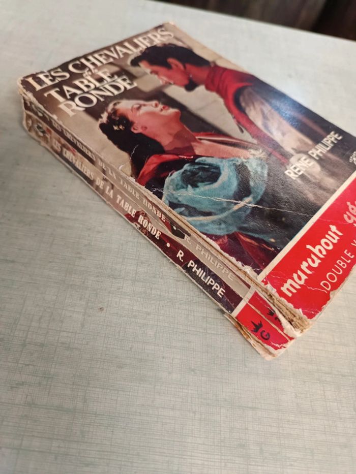 Livre les chevaliers de la table ronde - photo numéro 2