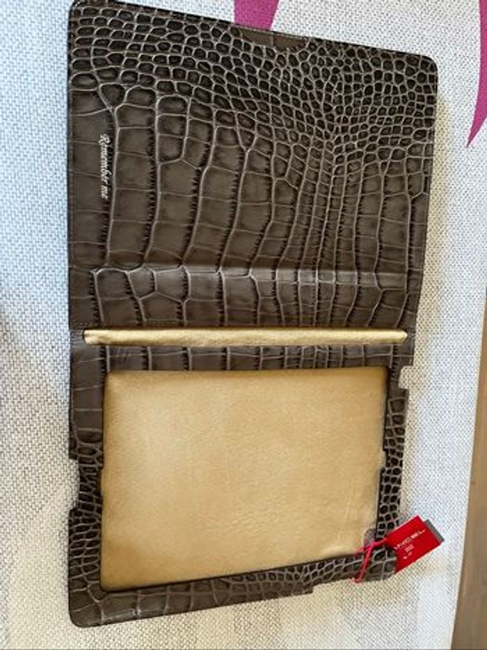 Protection cuir Lancel iPad - photo numéro 3