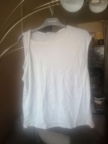 🌸Tee-shirt blanc avec détail croisé Taille 40 "Mango" 🌸