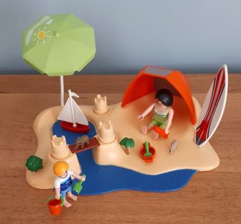 Playmobil vacanciers à la plage