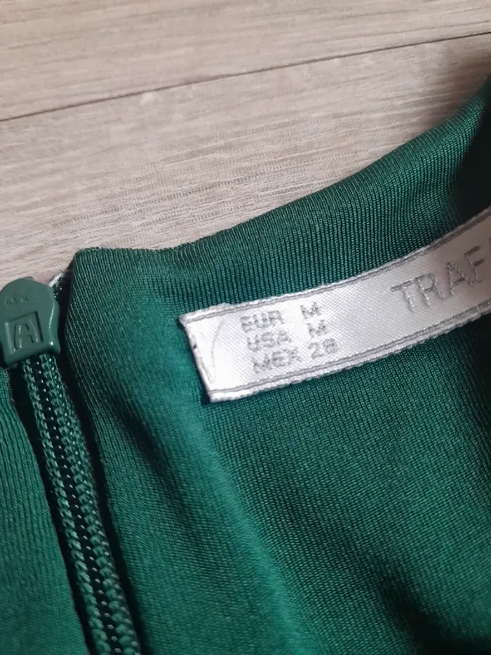Robe vert émeraude zara - photo numéro 7