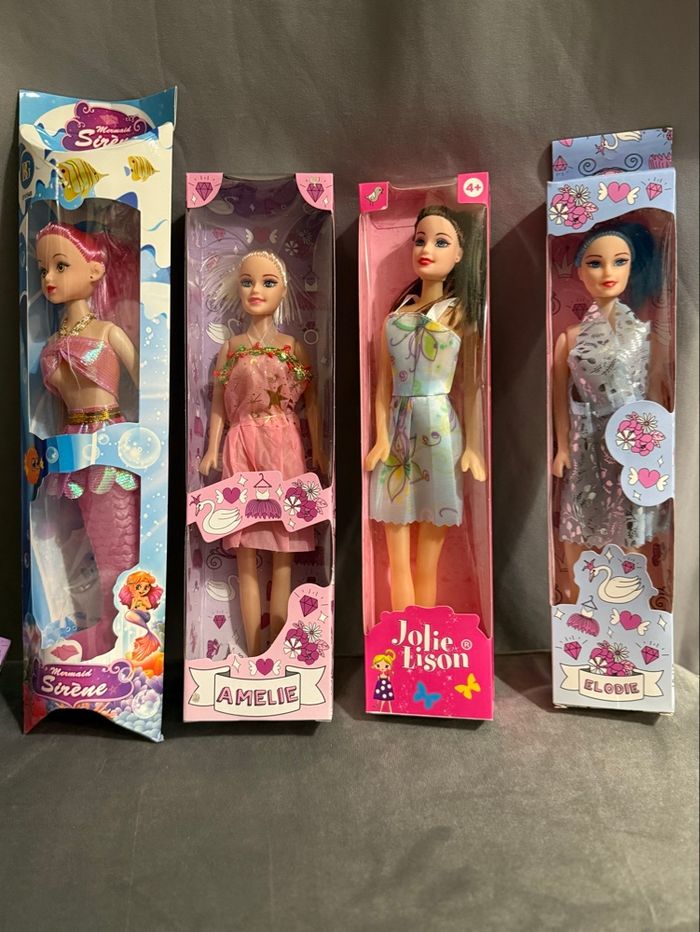 Lots de 4 poupée mannequin neuf