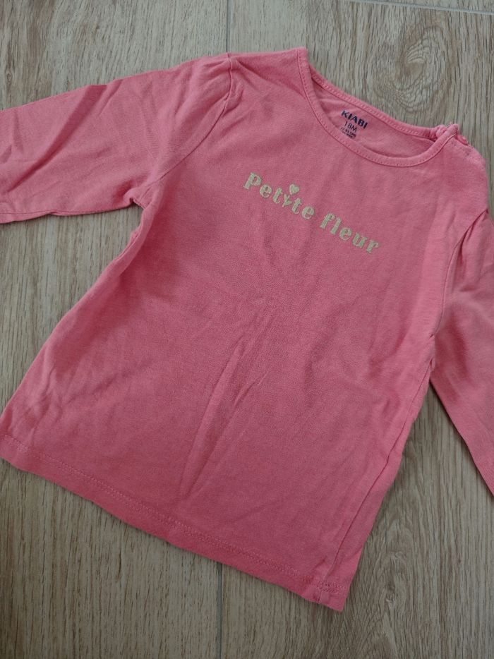 T-shirt manches longues rose "Petite fleur" Kiabi 18 mois - photo numéro 1