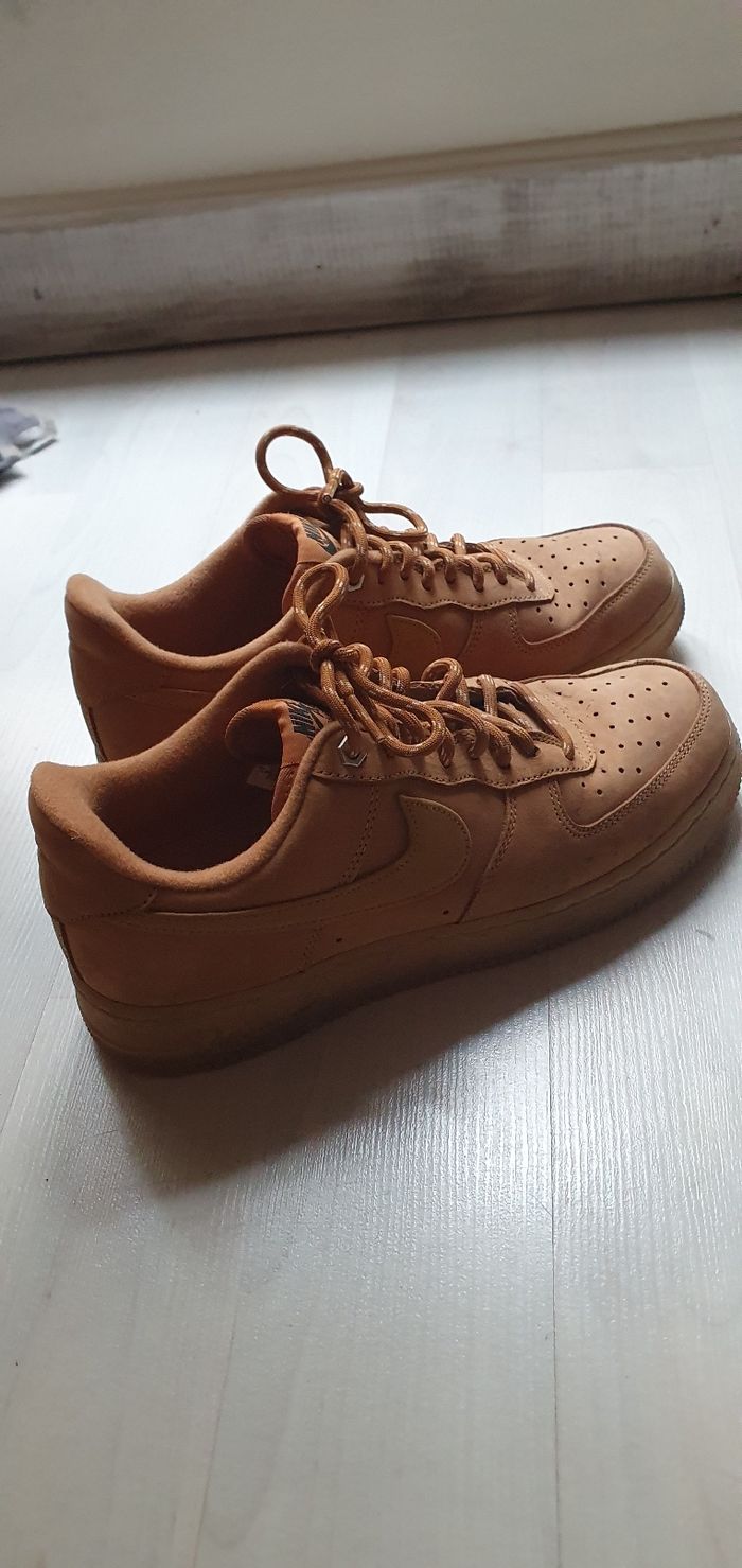 Basket airmax marron taille 41