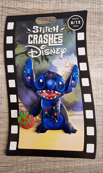 Pin's Disney Stitch Crashes 8/12 - Blanche Neige