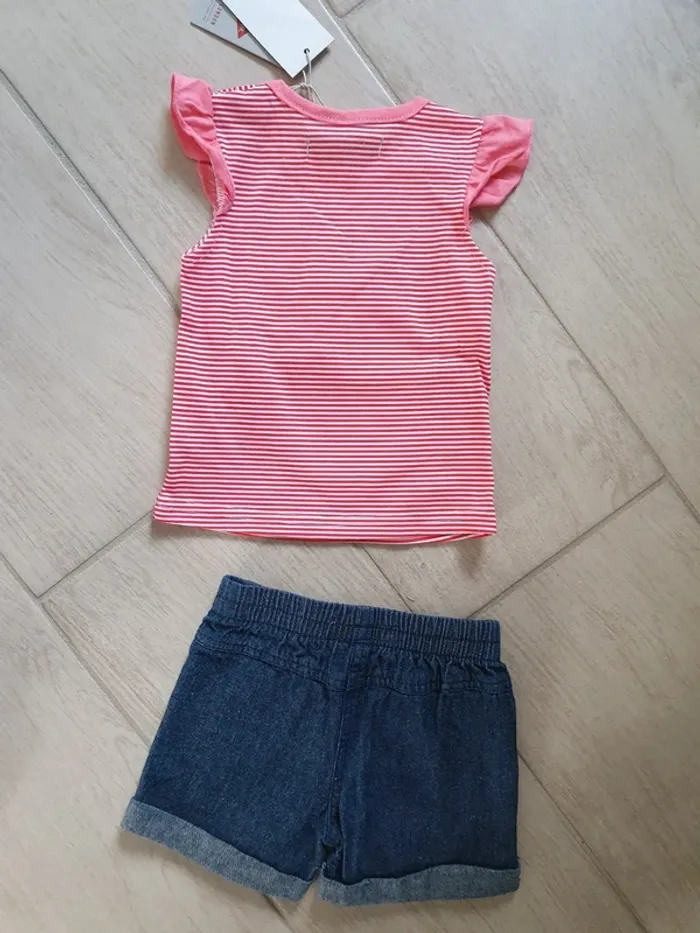 Ensemble Lee Cooper 6 mois, neuf - photo numéro 2