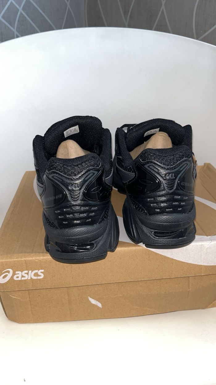 💥 Asics Gel- Full Black - Taille 42 💥 - photo numéro 3