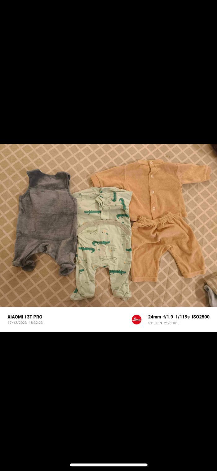 Lot pyjamas - photo numéro 2