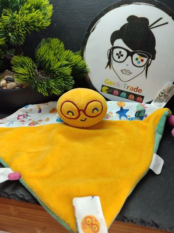 Doudou plat lune Corolle orange vert jaune lunette espace astronaute Étoile bleu