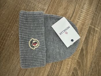 Bonnet Moncler