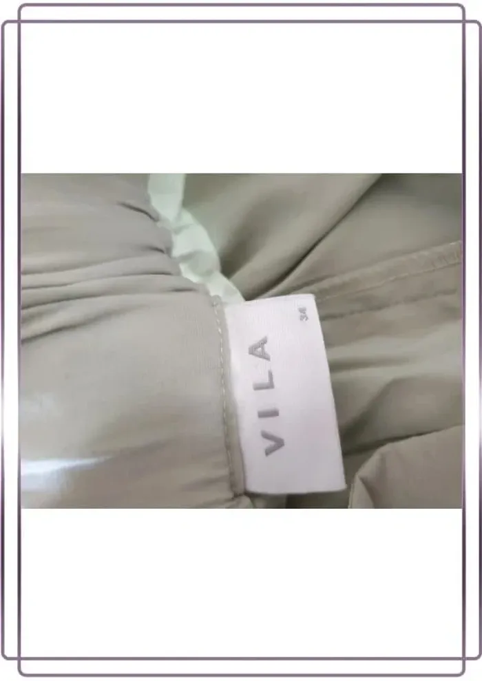 Pantalon vert clair Vila, taille 34, très bon état  longueur 100cm - photo numéro 5