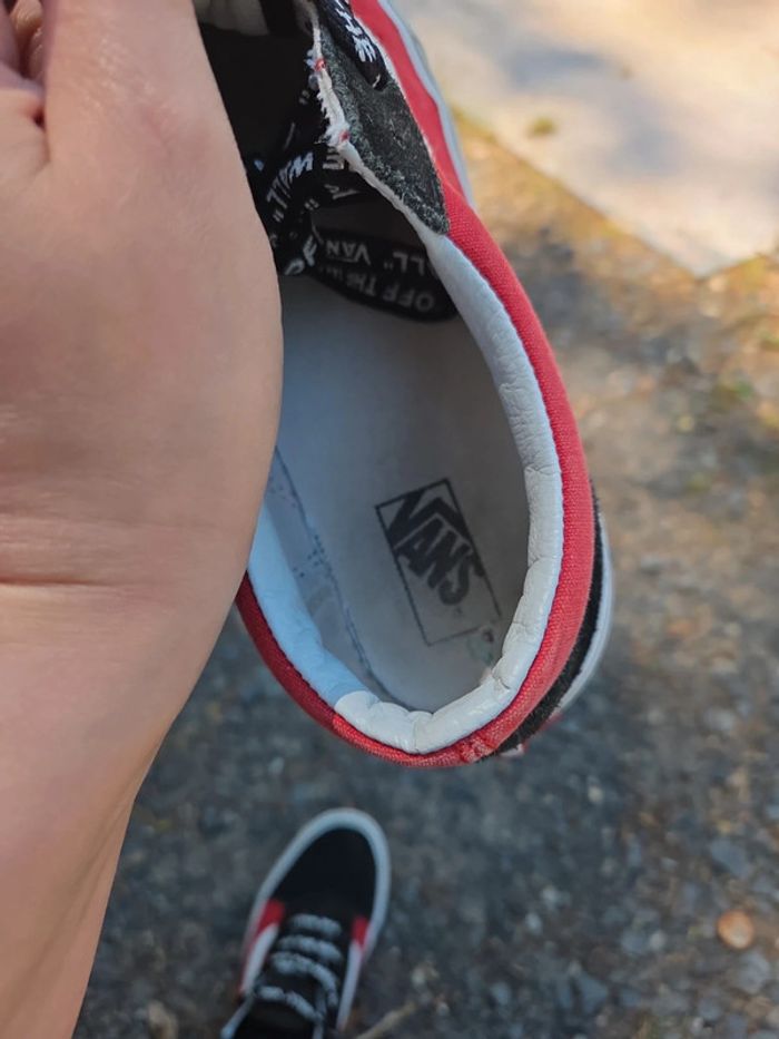 Vans édition originale rouge et noir à damier - photo numéro 10