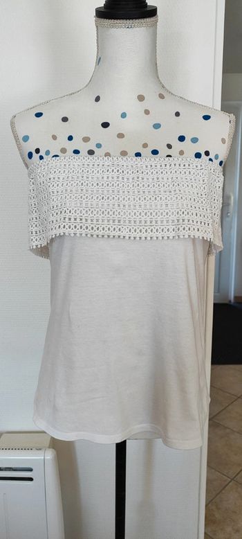 Haut épaules dénudées Kiabi taille S