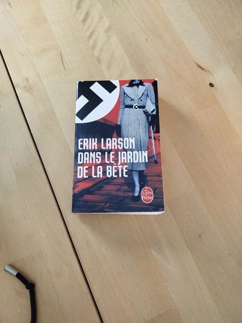 Dans le jardin de la bête De Erik Larson