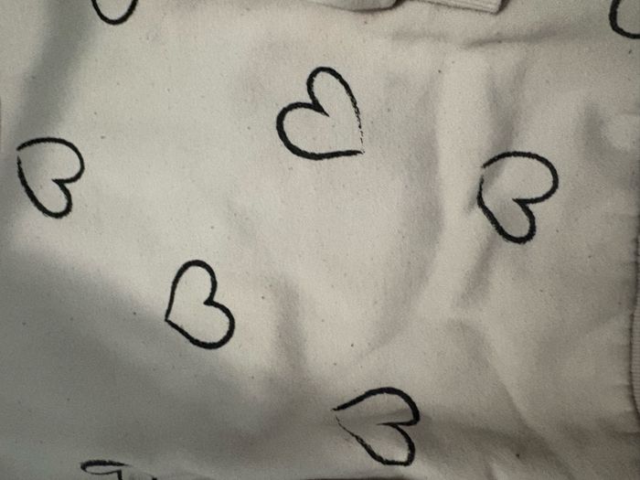 Sweat cœur 7-8 ans - photo numéro 3