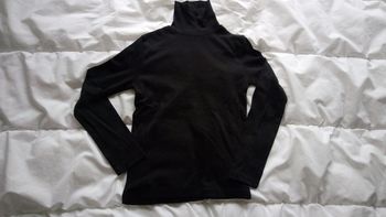 Tee-shirt à col roulé noir