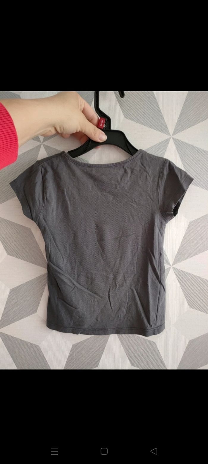 T shirt - photo numéro 2