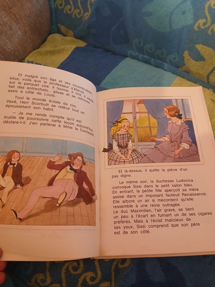 Livre sisi s amuse - photo numéro 3