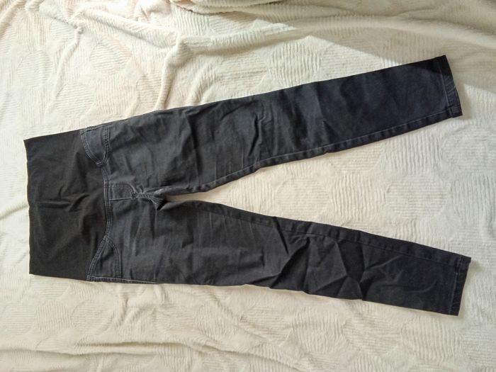 Lot Vêtements de grossesse - photo numéro 3