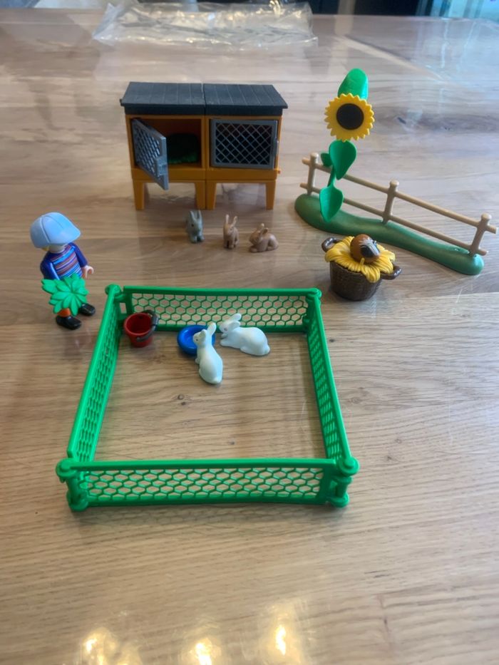 Playmobil set 5123 - Enclôt à lapin et enfant