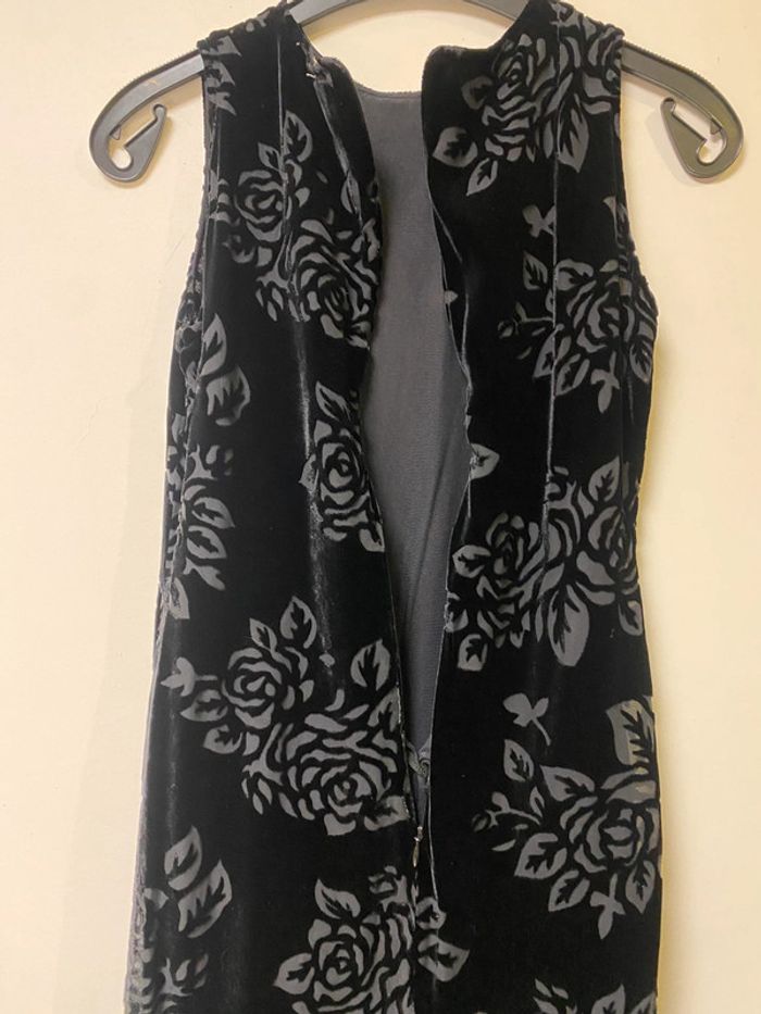 Magnifique robe noire effet velours avec doublure Camaïeu taille 34 - photo numéro 4