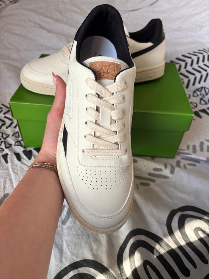 Baskets Basses Femme SAYE Modelo Vegan - Taille 40 - photo numéro 2