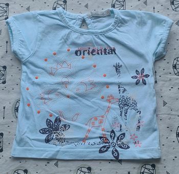 Tee-shirt taille 6 mois ( 67 cm)