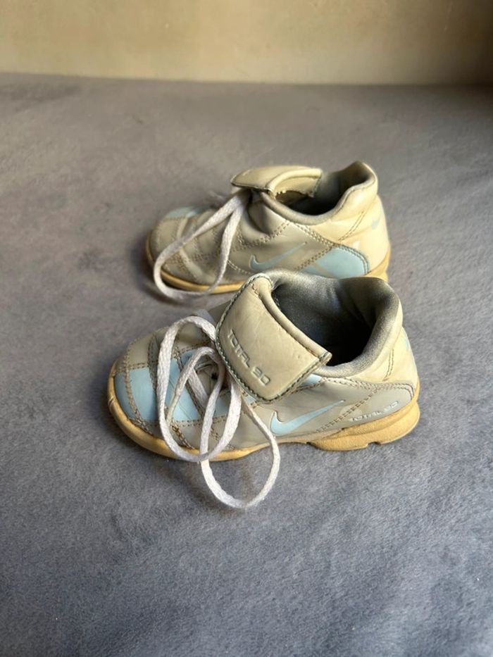 Chaussures baskets Nike Total 90  pour enfant Taille 22 - photo numéro 5