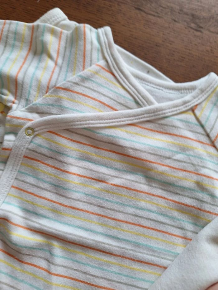 Lot 3 bodies 6 Mois - photo numéro 3