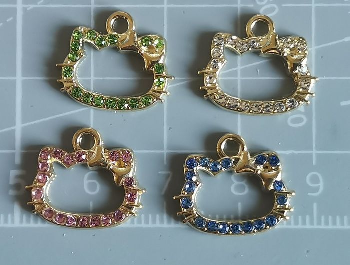 4 x pendentifs breloques "Tête chat / Hello Kitty strass colorés" en métal doré - photo numéro 2