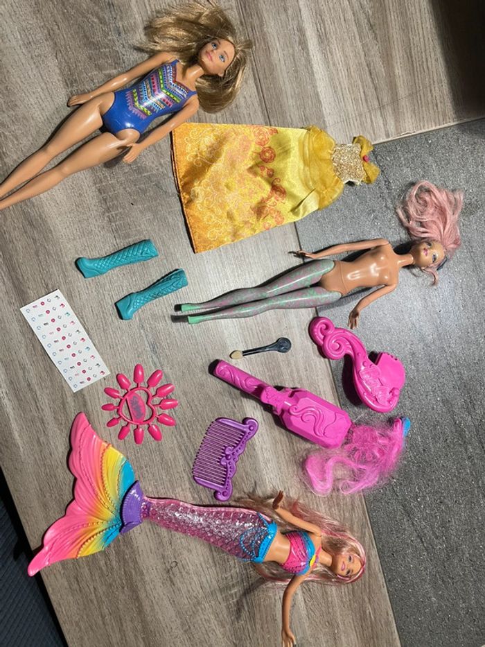 Beau lot barbie et sirène barbie