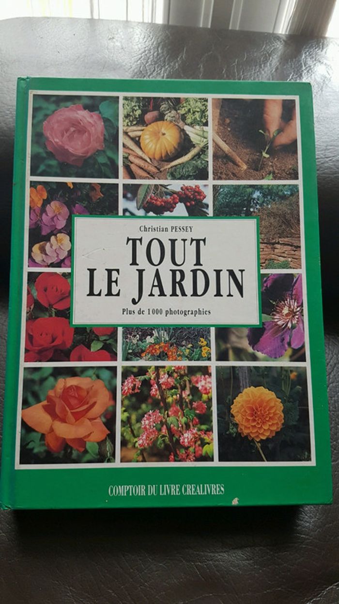 Livre tout sur le jardin