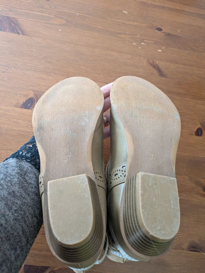 Bottines chic beige Neuve 37 Pied fin - photo numéro 7