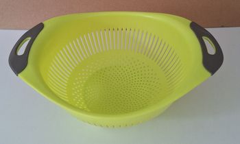 Passoire en plastique bicolore