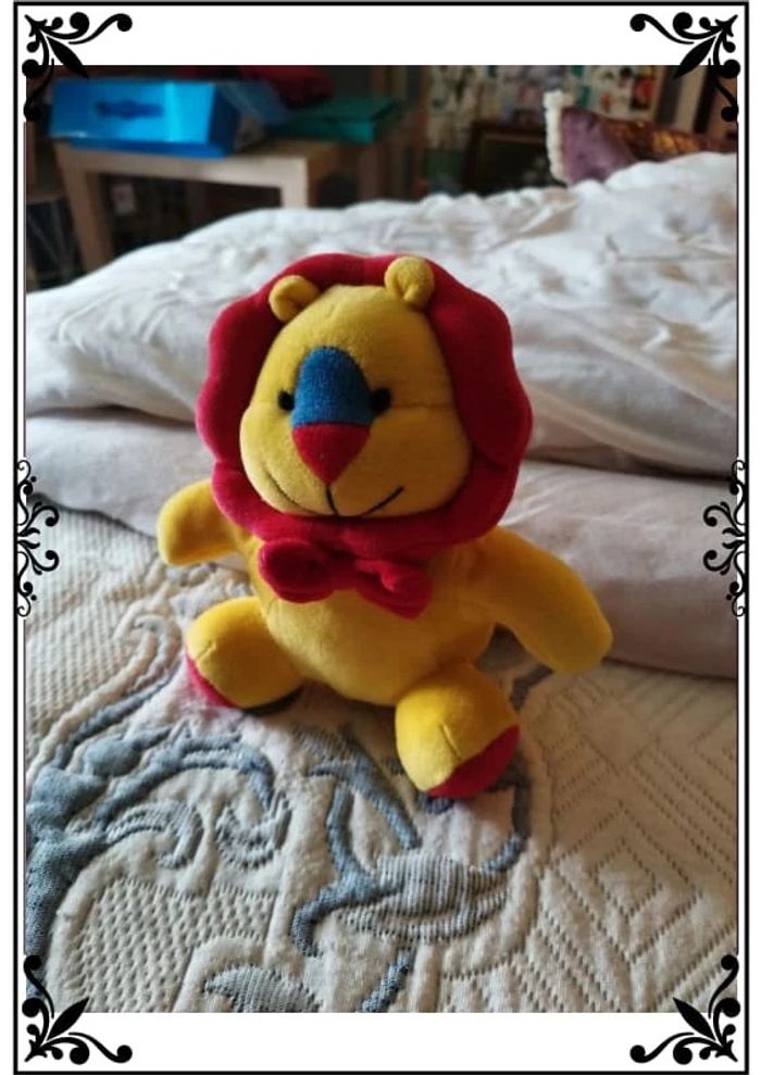 Mini peluche lion rouge et jaune - photo numéro 3