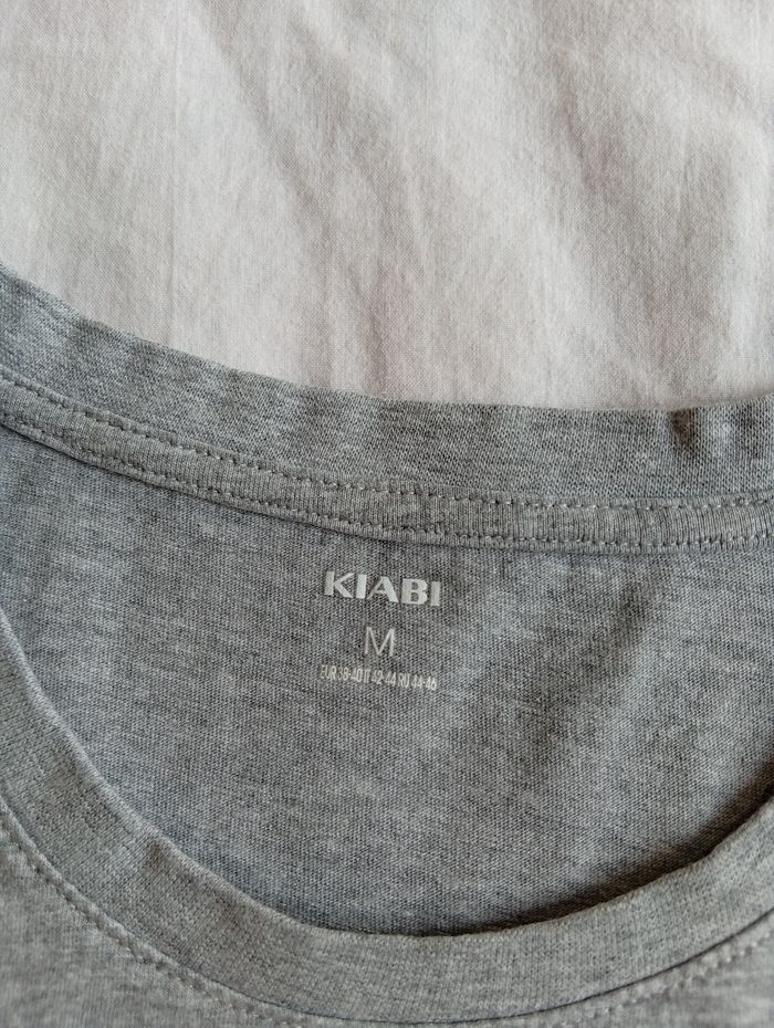 T-shirt taille M Kiabi 38/40 - photo numéro 2