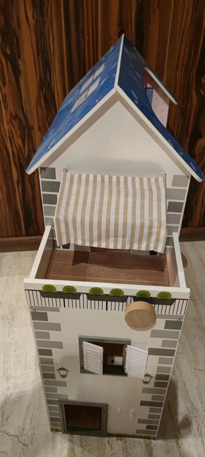 Grande maison de poupée en bois - photo numéro 5