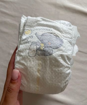 Lot de couches Pampers taille 0