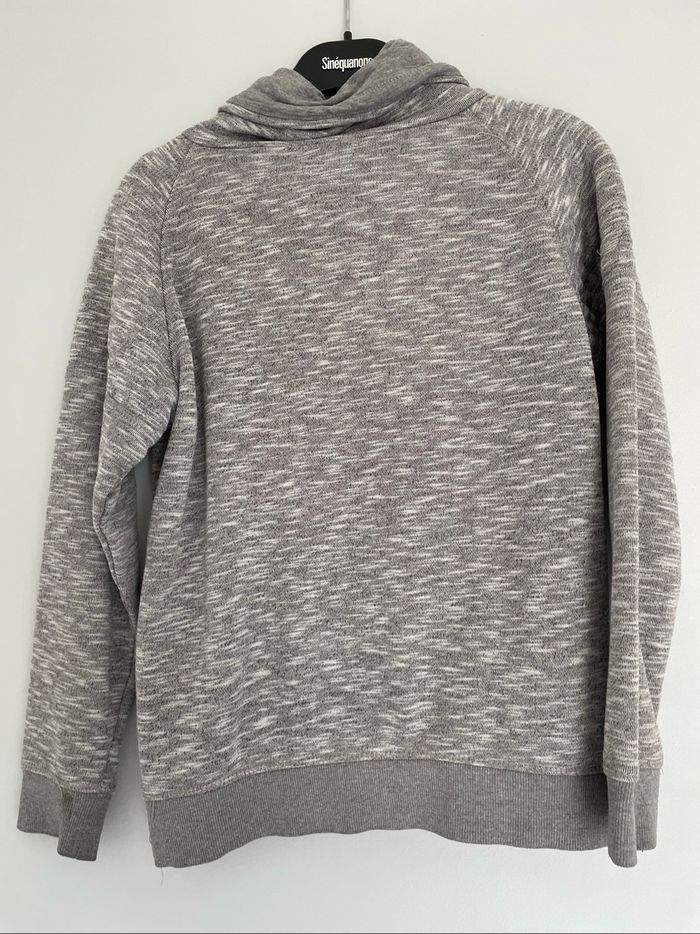 Sweat-shirt - photo numéro 2