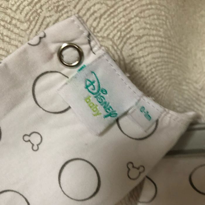 Jolie petite robe Minnie 0-1 mois Disney - photo numéro 5