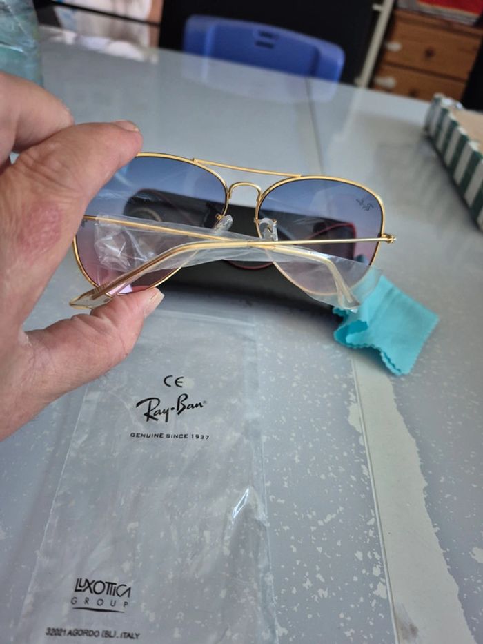 Lunettes de soleil - photo numéro 2