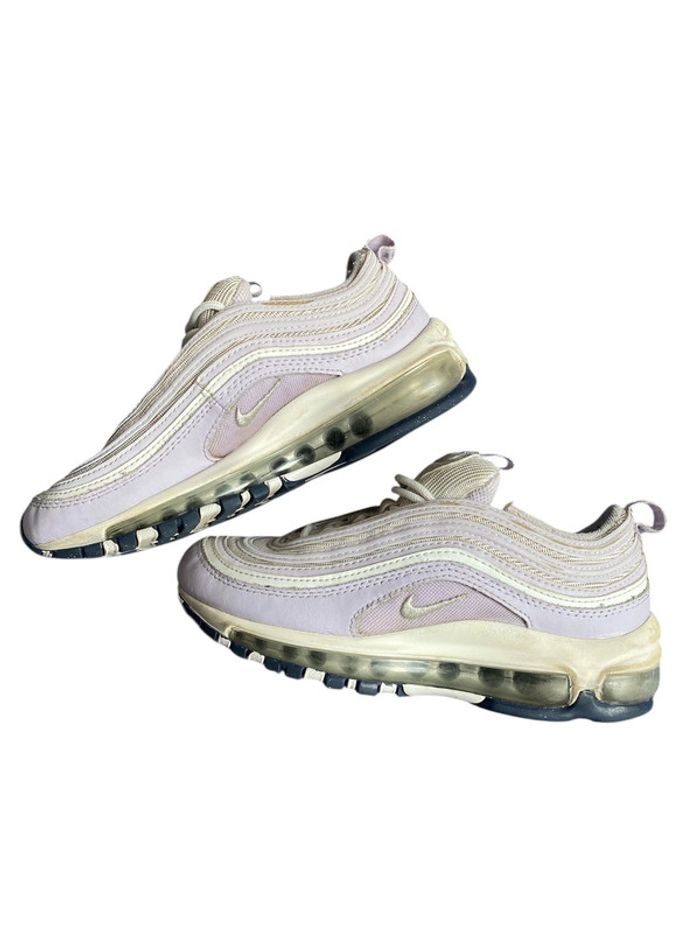 Baskets Nike taille 35,5 mixte - photo numéro 2