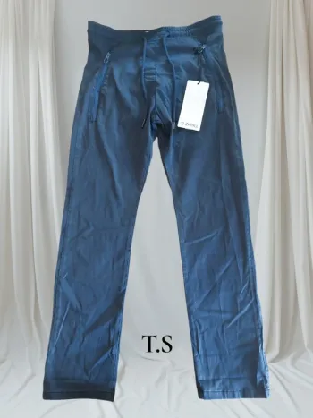 Pantalon décontracté femme T.S  neuf avec étiquettes
